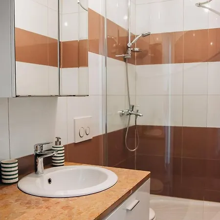 Charming Luna Apartment