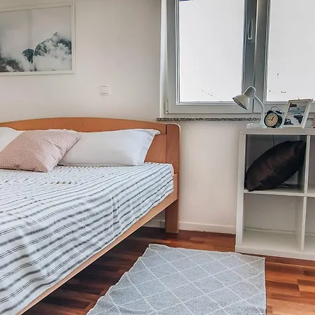 Charming Luna Apartment *